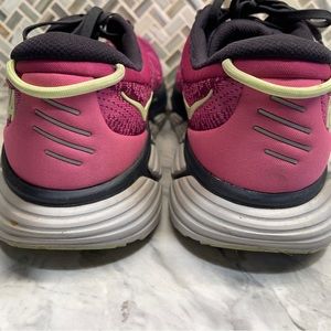 Hoka Gaviota 4 women’s size 11